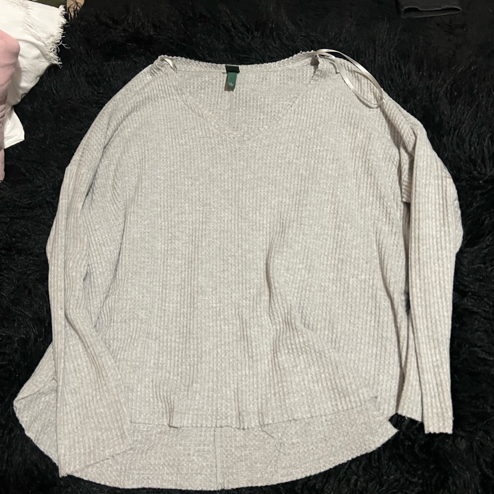 Gray long sleeve
